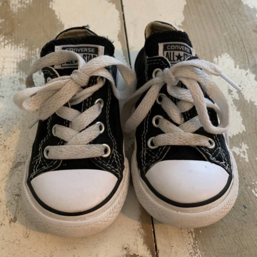 Converse Black Shoes